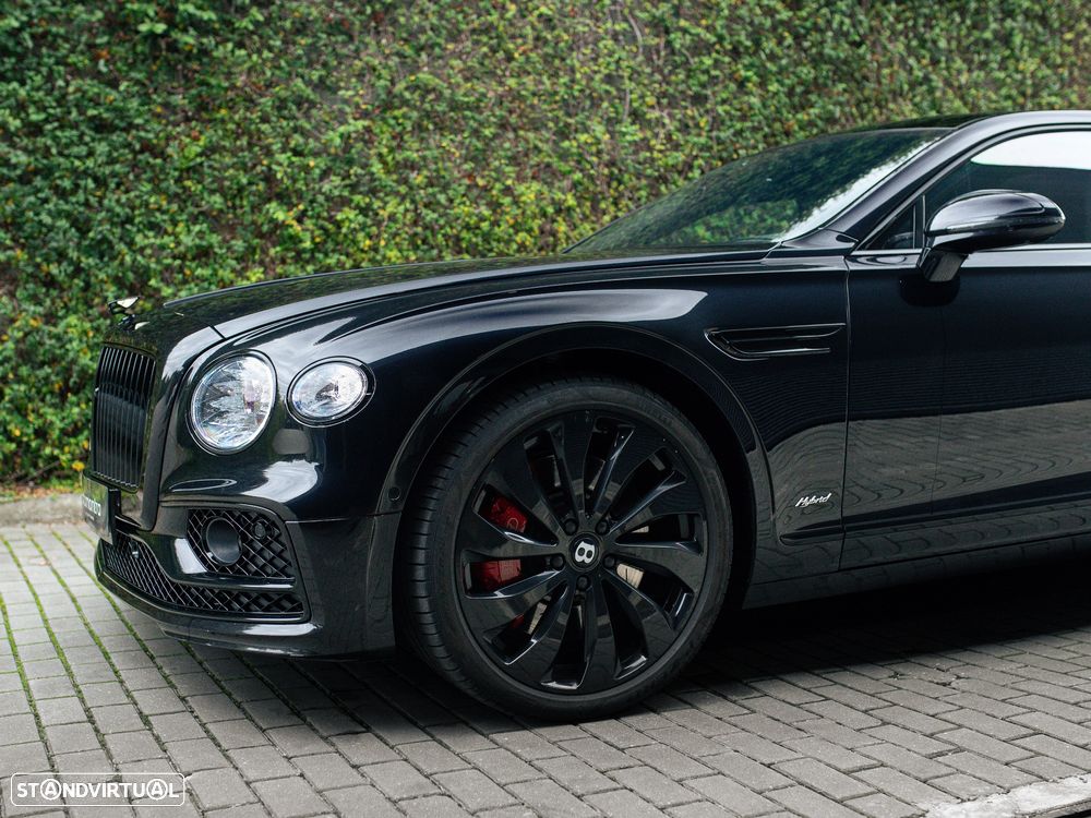 Bentley Flying Spur Hybrid - 5