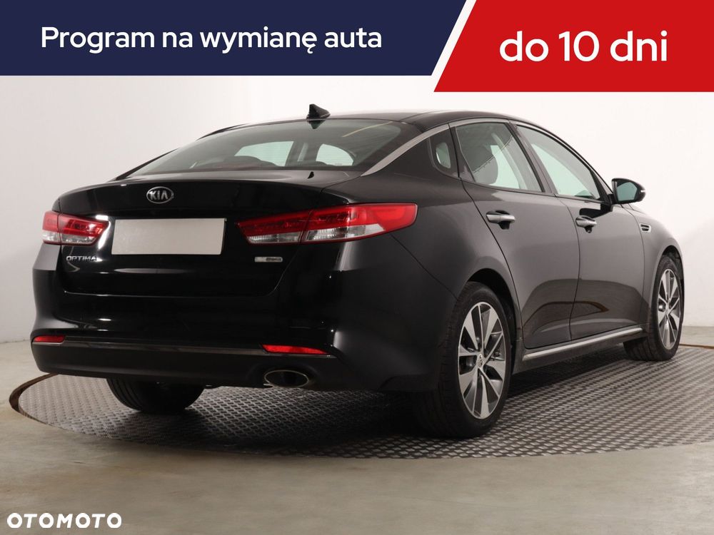 Kia Optima - 7