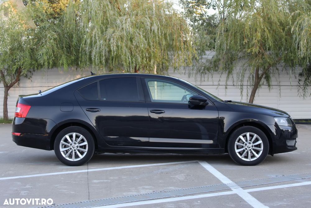 Skoda Octavia 2.0 TDI 4X4 ELEGANCE DSG - 5