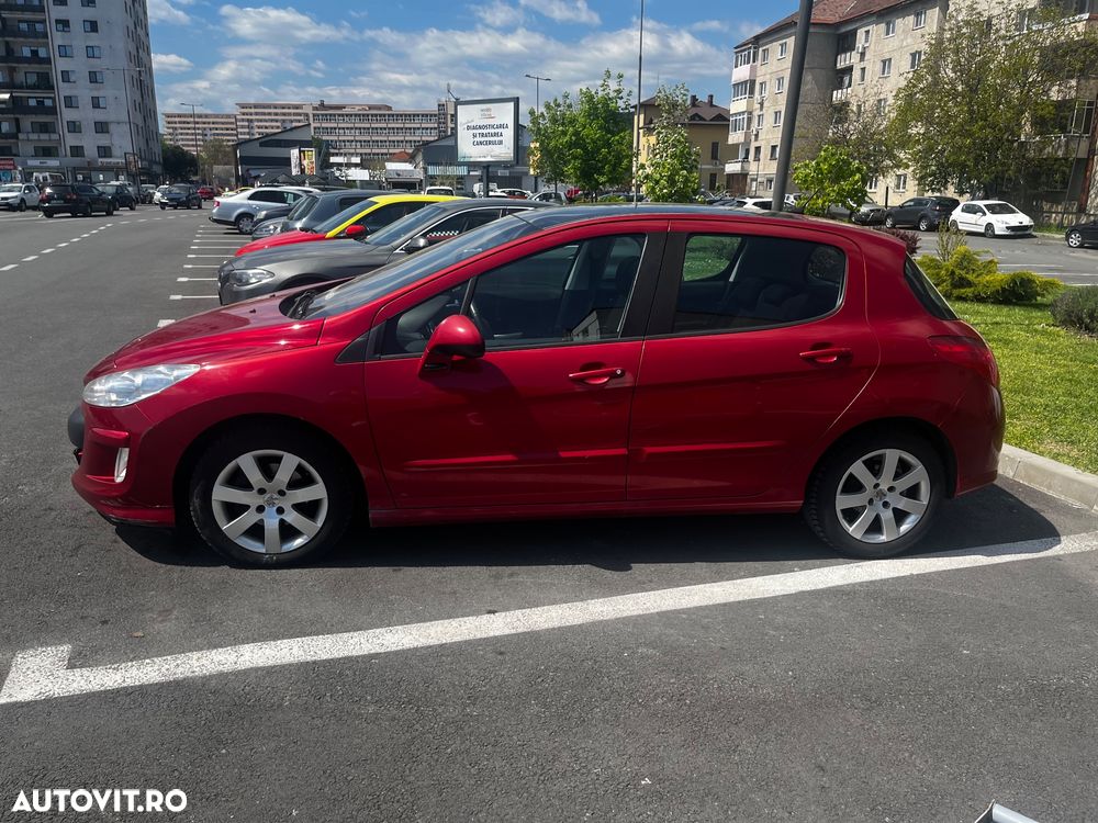 Peugeot 308 1.6HDi Premium Pack - 8