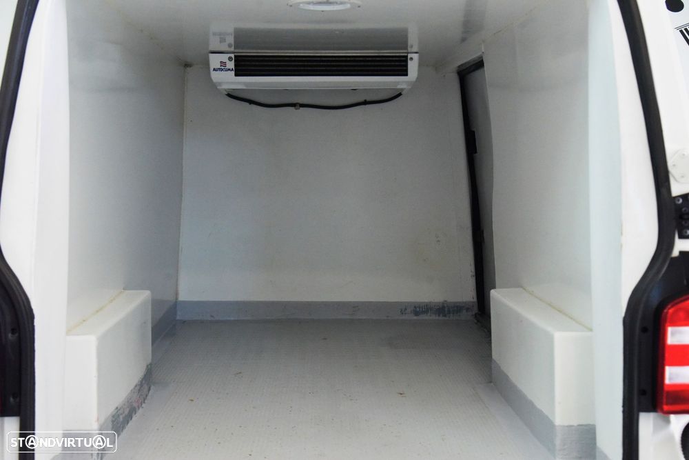 VW Transporter 2.0 TDI Longa Extra AC - C/FRIO - 14