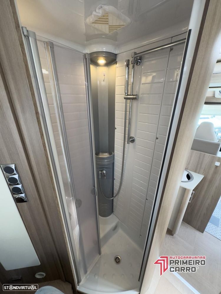 LMC Element T608 Cama central e basculante - 6