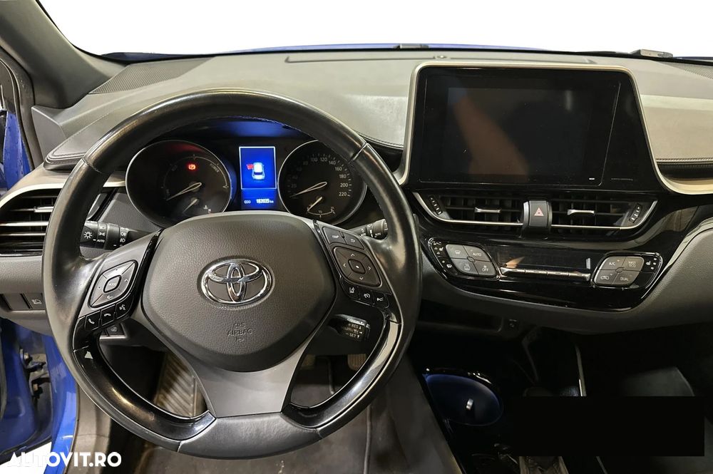 Toyota C-HR Lounge - 5