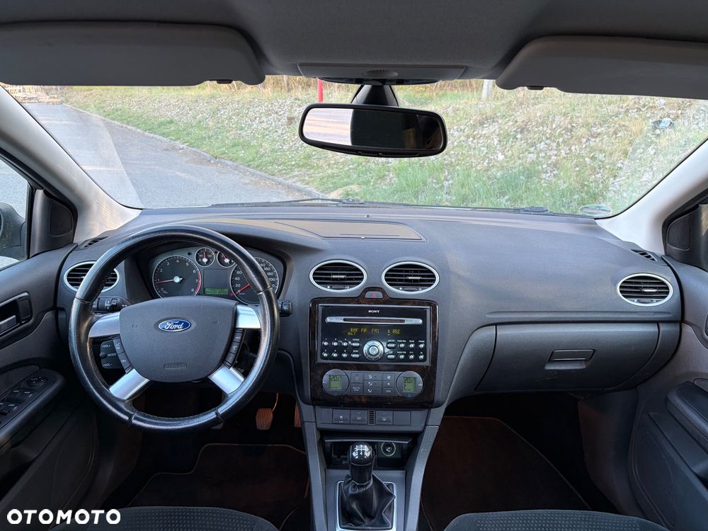 Ford Focus - 9