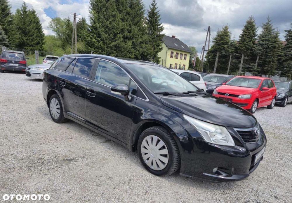 Toyota Avensis - 3