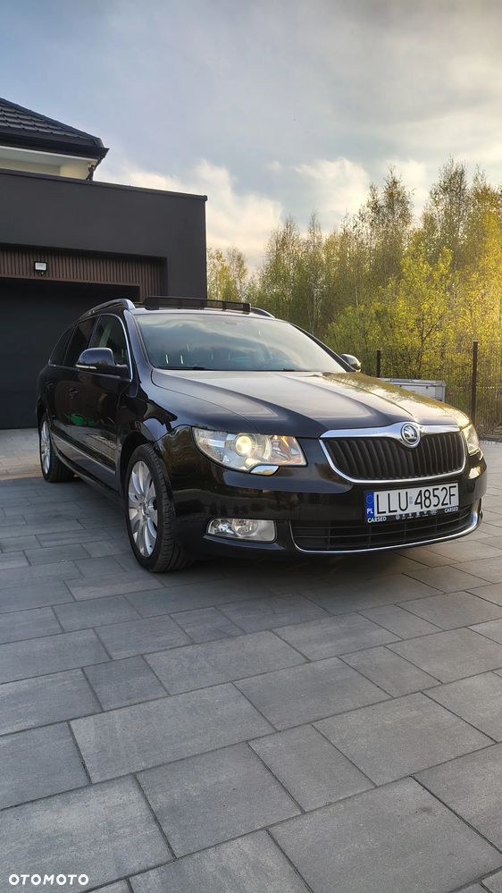 Skoda Superb 1.8 TSI FAMILY - 16