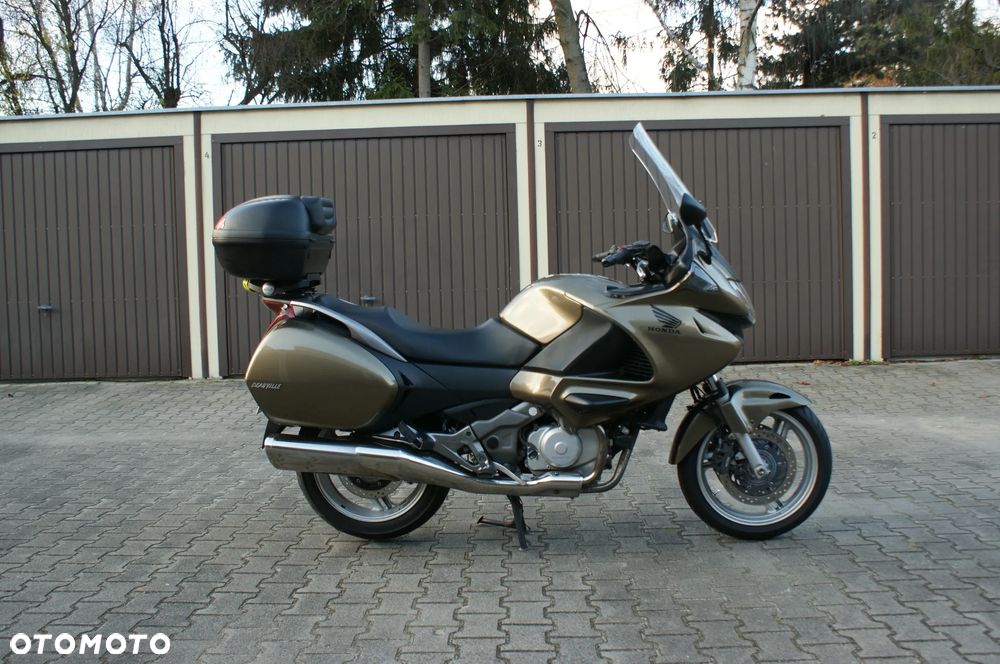 Honda NTV