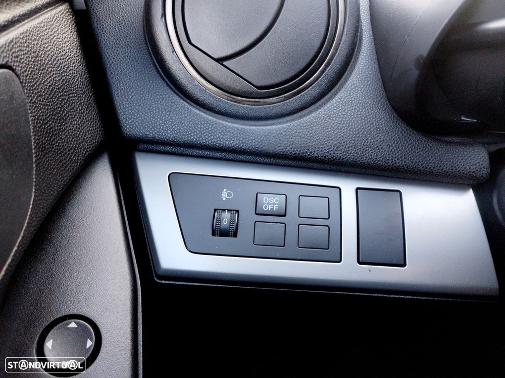 Mazda 3 Hatchback MZ-CD 1.6 Comfort - 35