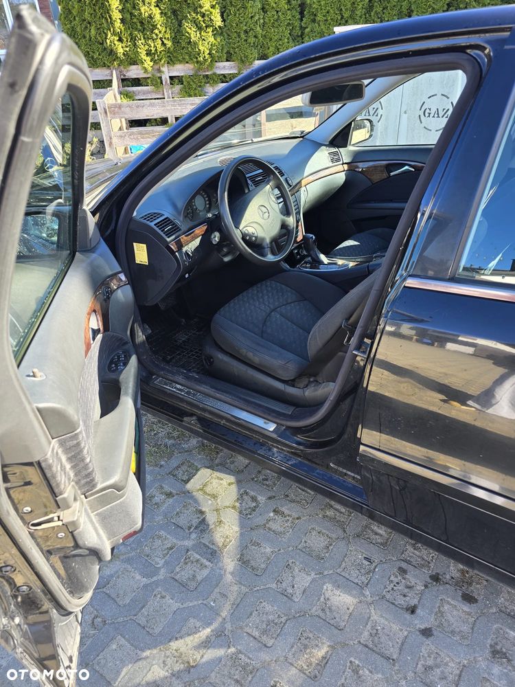 Mercedes-Benz Klasa E - 6