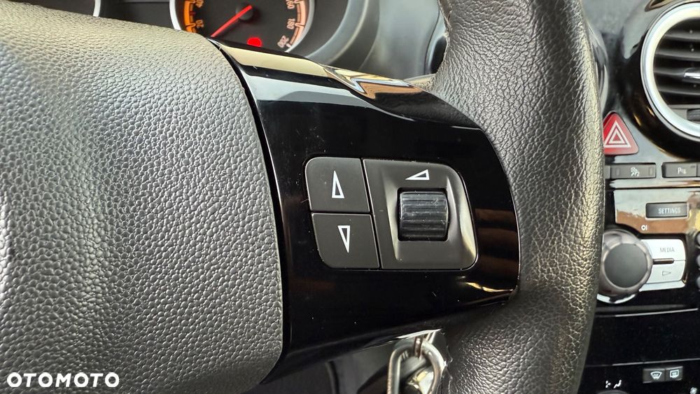 Opel Corsa 1.2 16V Easytronic Energy - 33