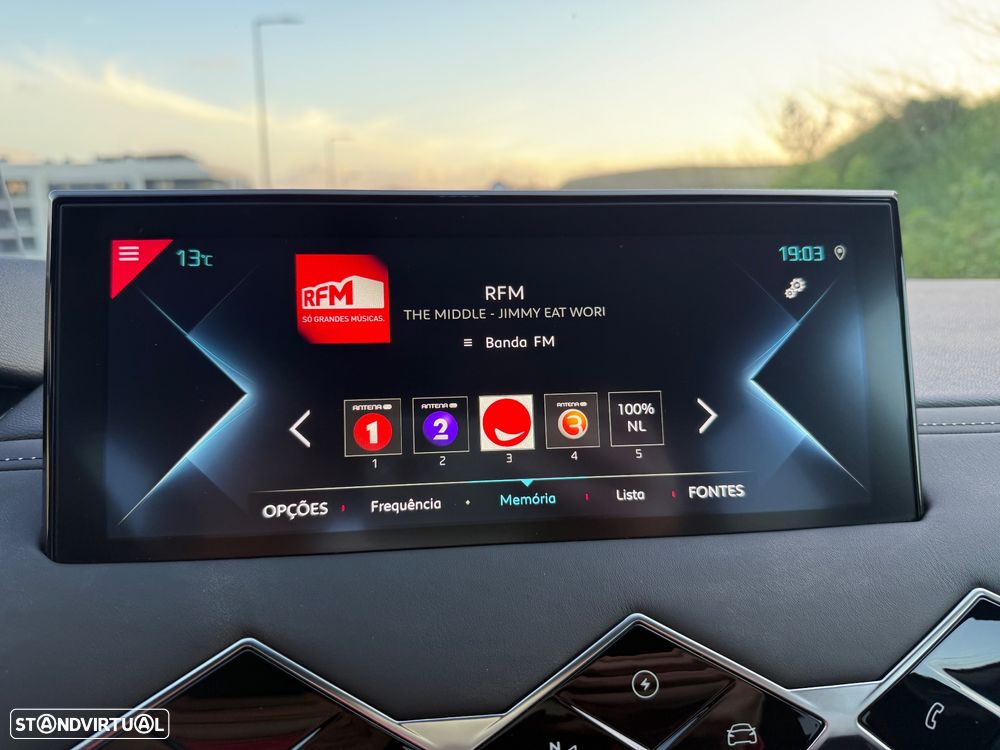 DS DS3 Crossback E-TENSE PERFORMANCE LINE + - 22