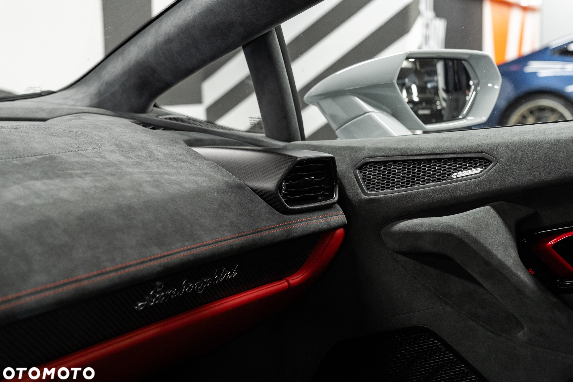 Lamborghini Huracan - 36
