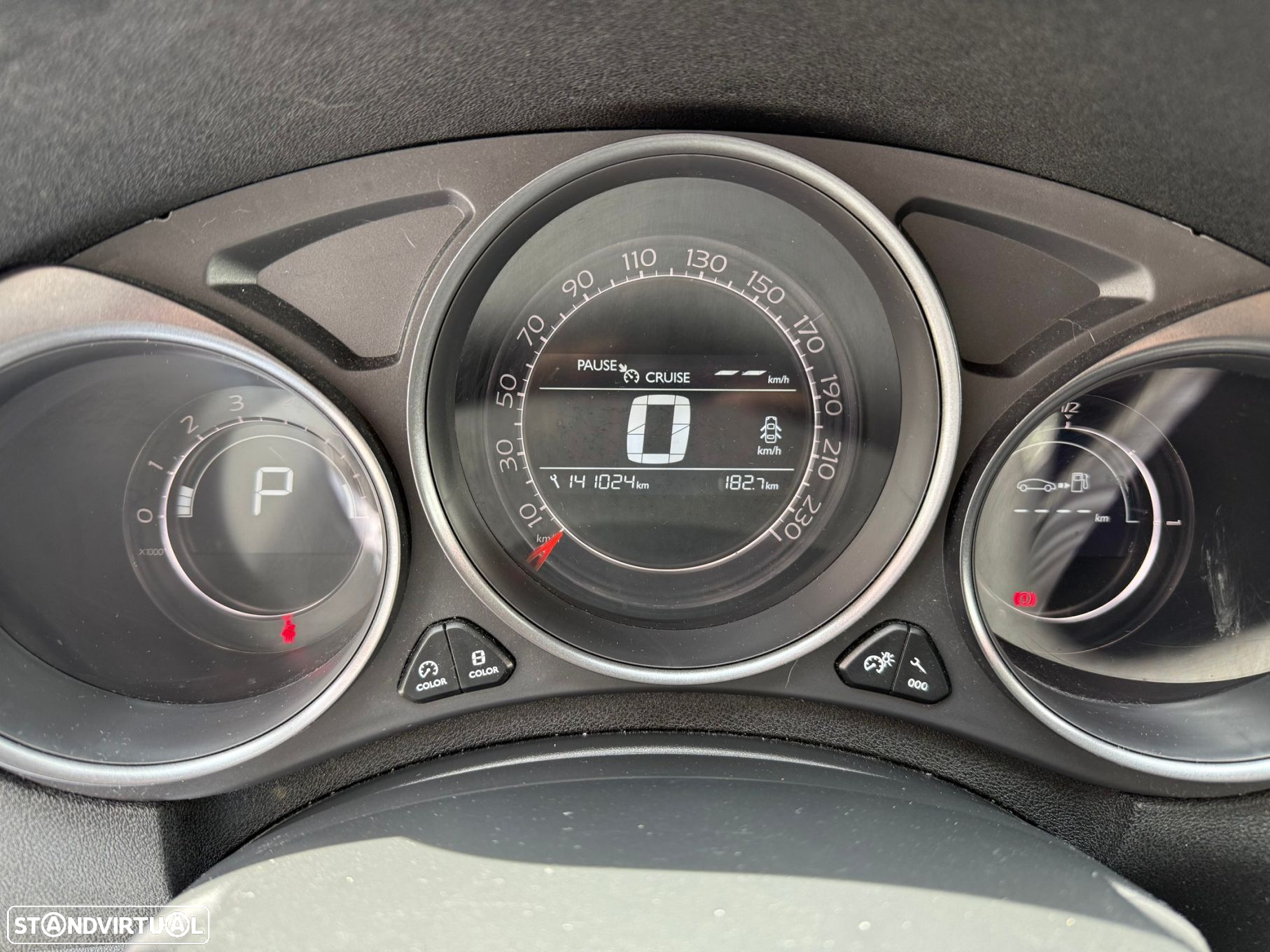 Citroën C4 1.2 PureTech Shine EAT6 - 7