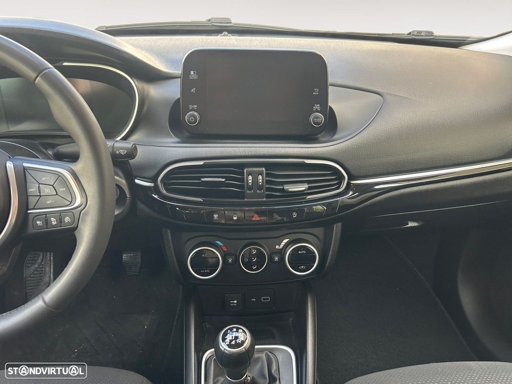 Fiat Tipo 1.3 MultiJet City Life - 11