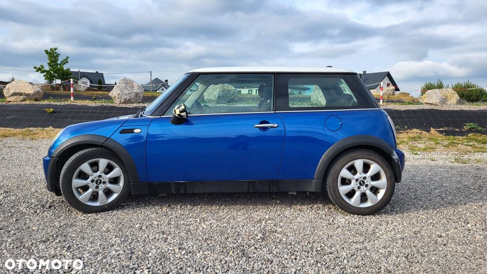 MINI Cooper Standard - 4