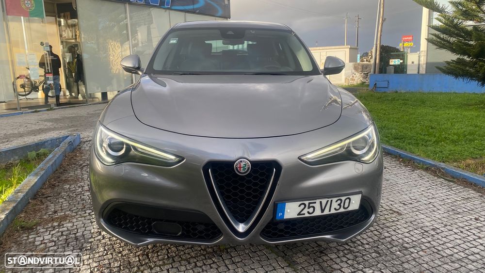 Alfa Romeo Stelvio 2.2 D Super AT8 - 4