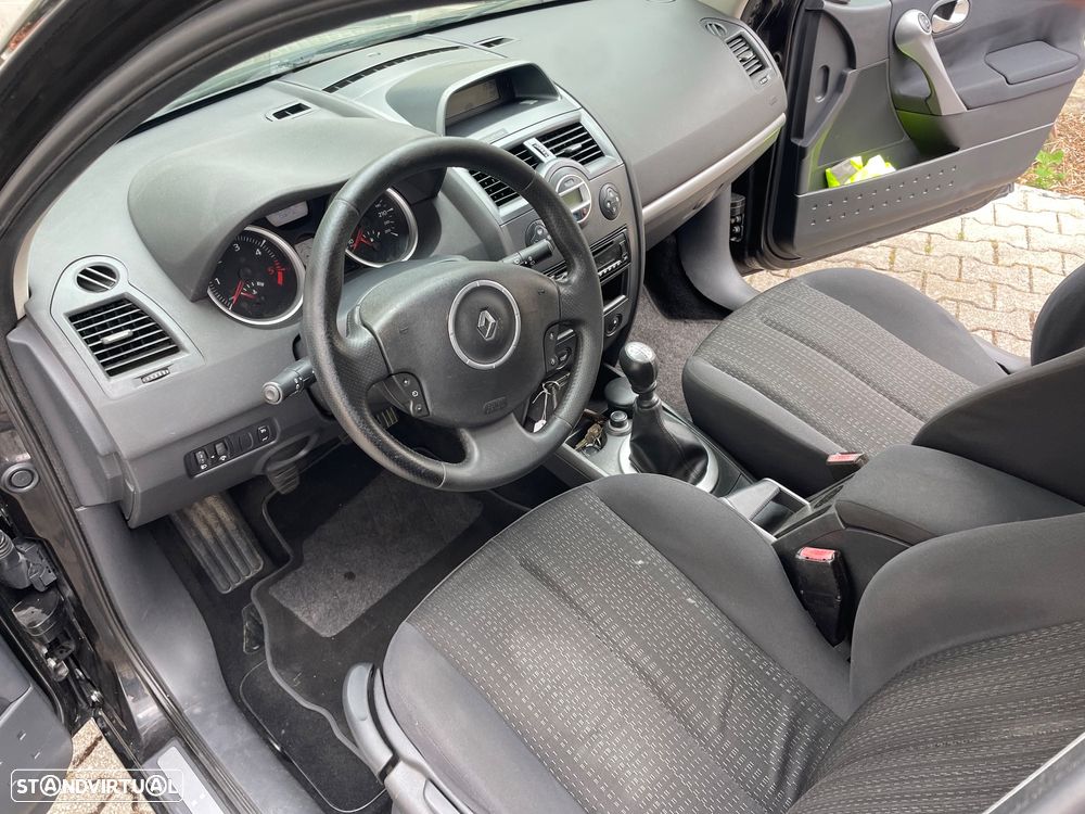 Renault Mégane 1.5 dCi Privilège - 28