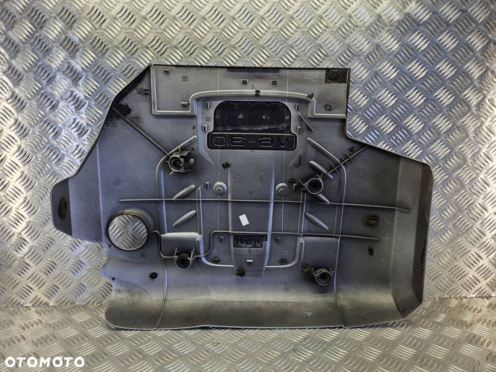 AUDI Q7 4L 05-15R POKRYWA OSŁONA SILNIKA 3.0 V6 TDI SILNIK BUG 4L0105925 - 3