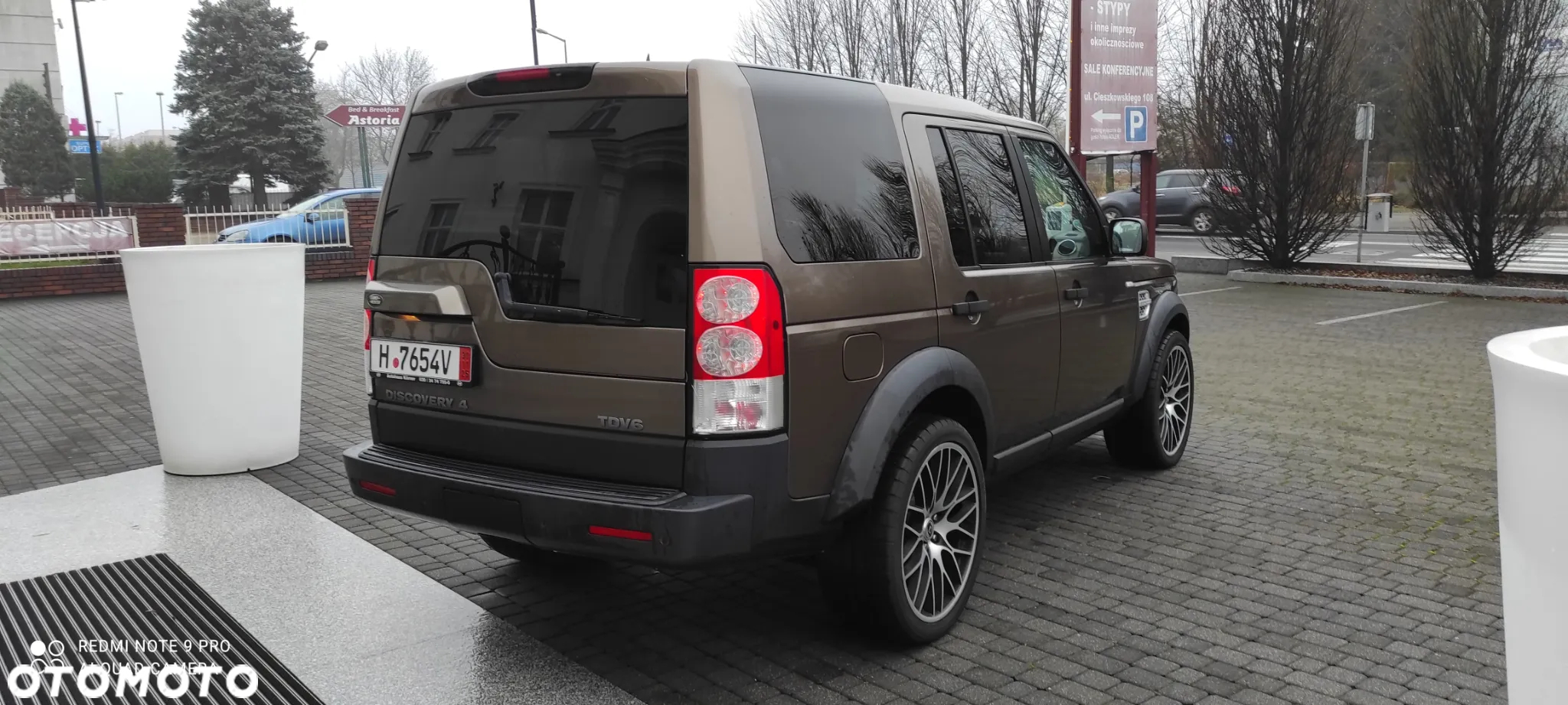 Land Rover Discovery IV 3.0 TD V6 HSE - 17
