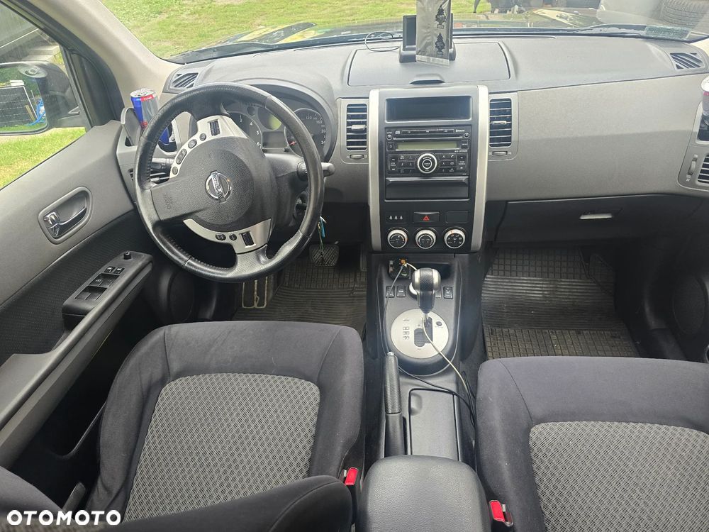 Nissan X-Trail 2.0 dCi LE - 10