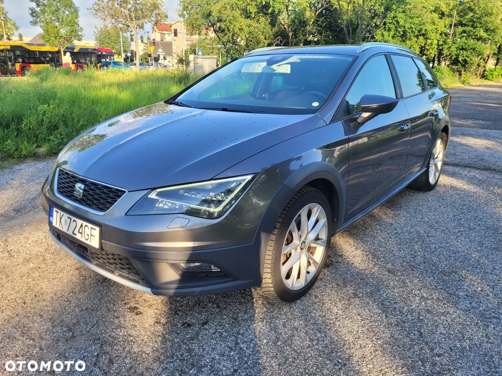 Seat Leon 2.0 TDI DPF Start&Stop DSG XCELLENCE - 8