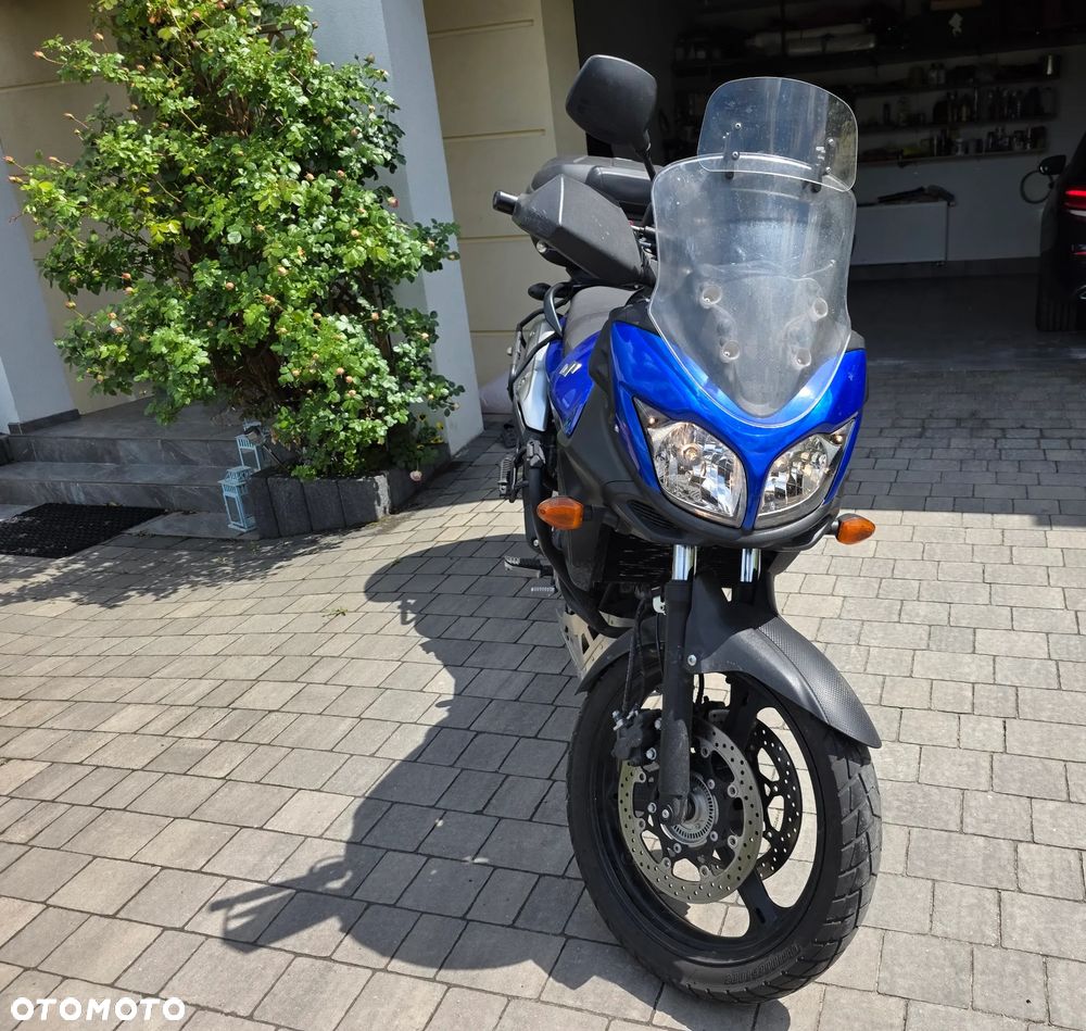 Suzuki V-STROM - 2