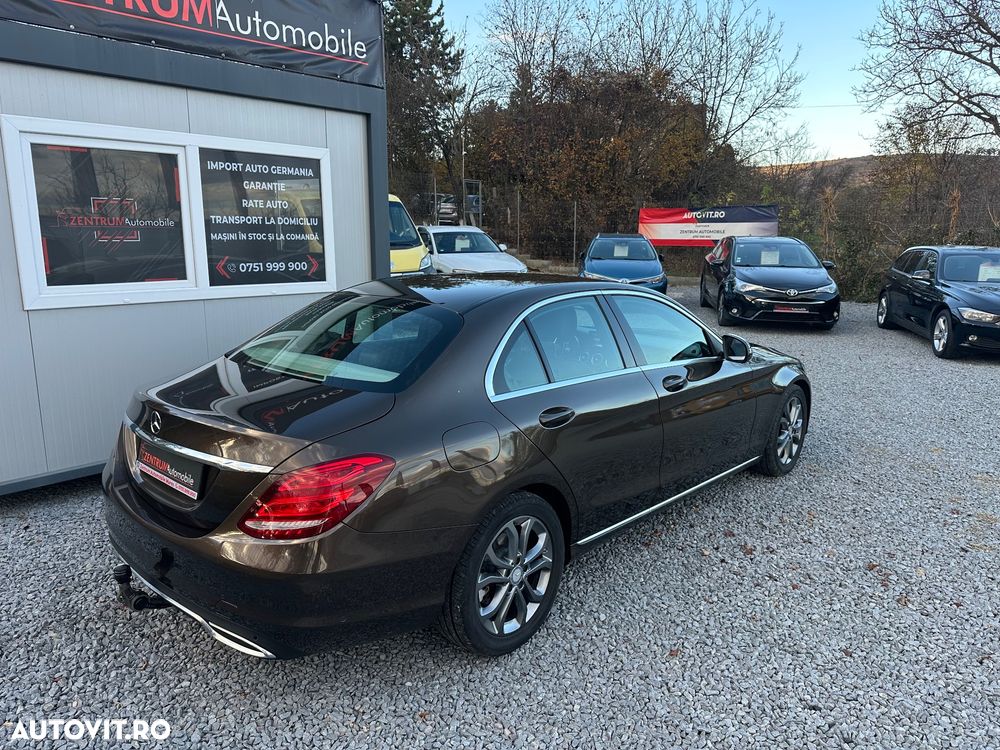 Mercedes-Benz C - 11