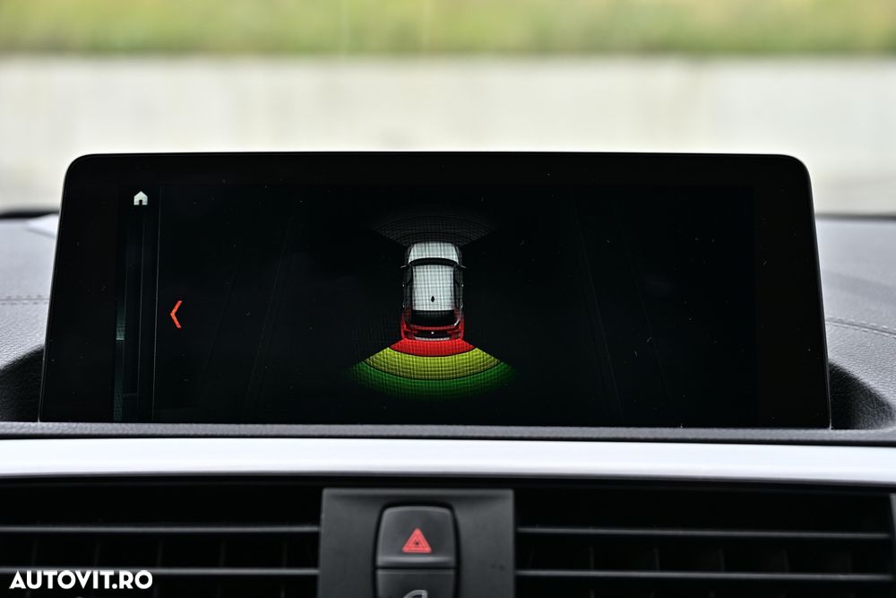 BMW Seria 1 120d xDrive Sport-Aut. M Sport - 28