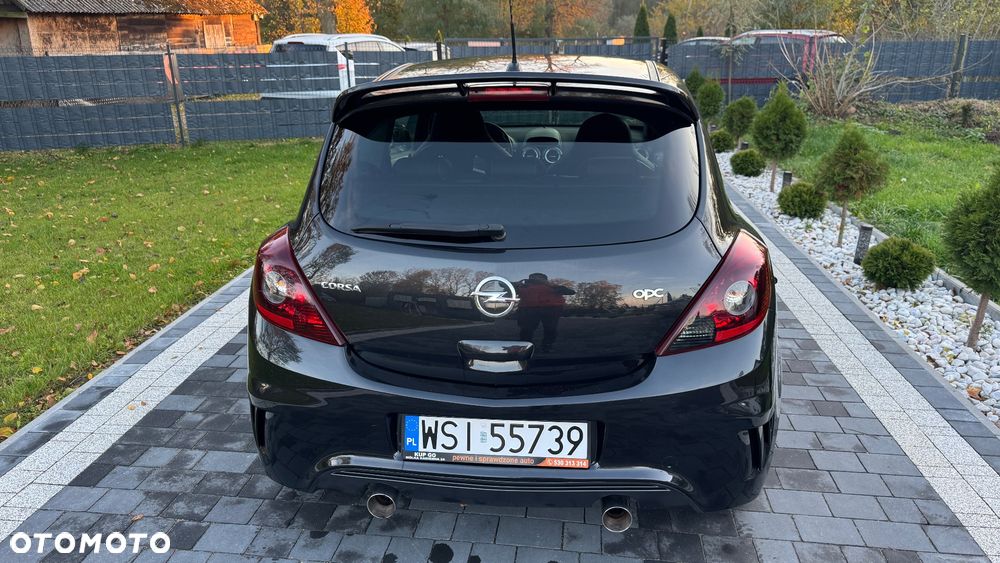 Opel Corsa 1.6 Turbo OPC Nürburgring Edition - 26