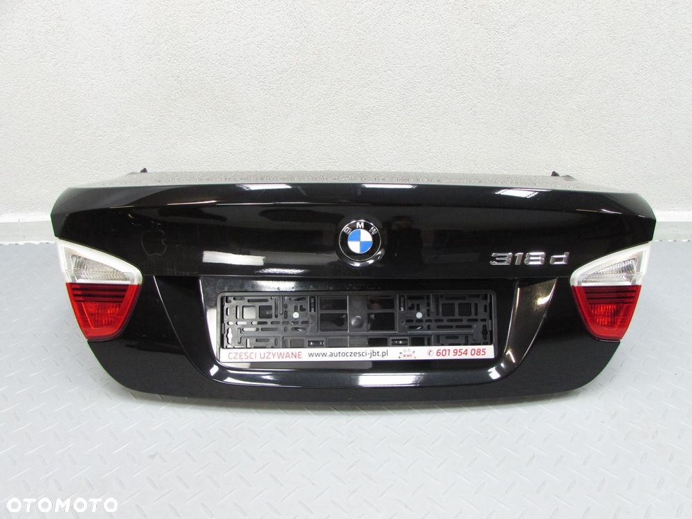 BMW E90 SEDAN 04-12 KLAPA BAGAZNIKA TYL - 10