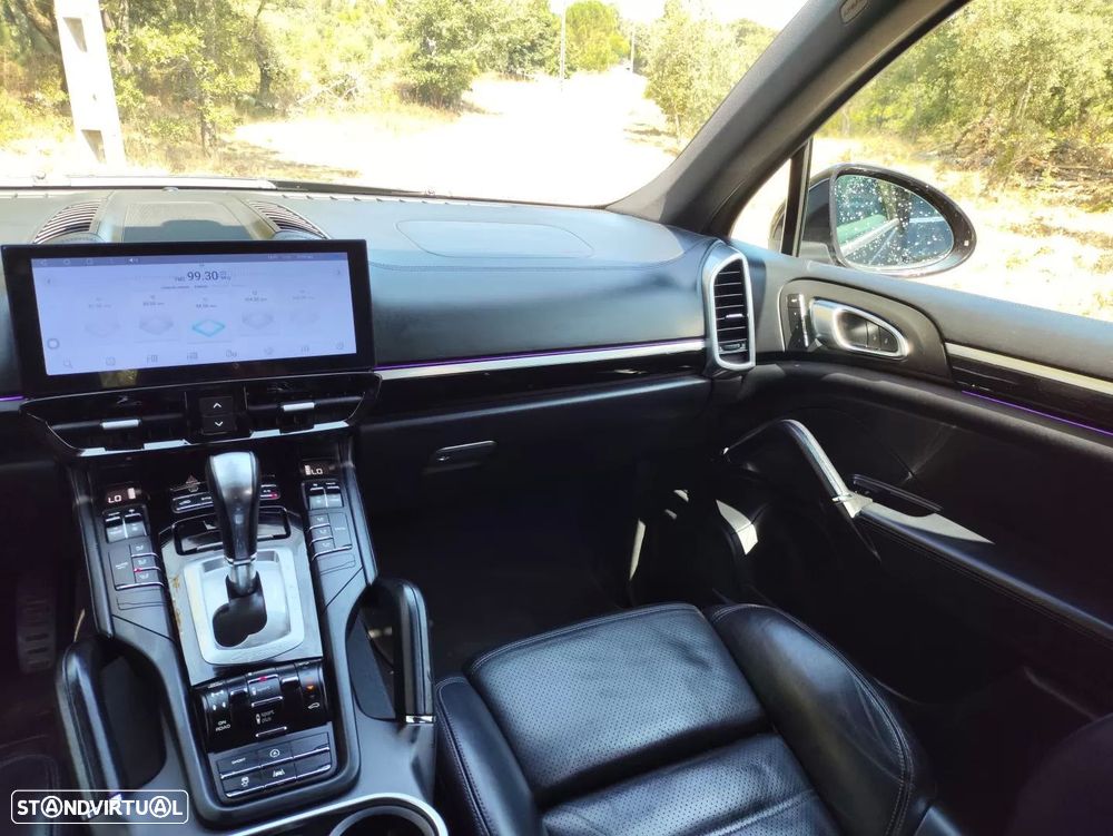 Porsche Cayenne 3.0 V6 - 22
