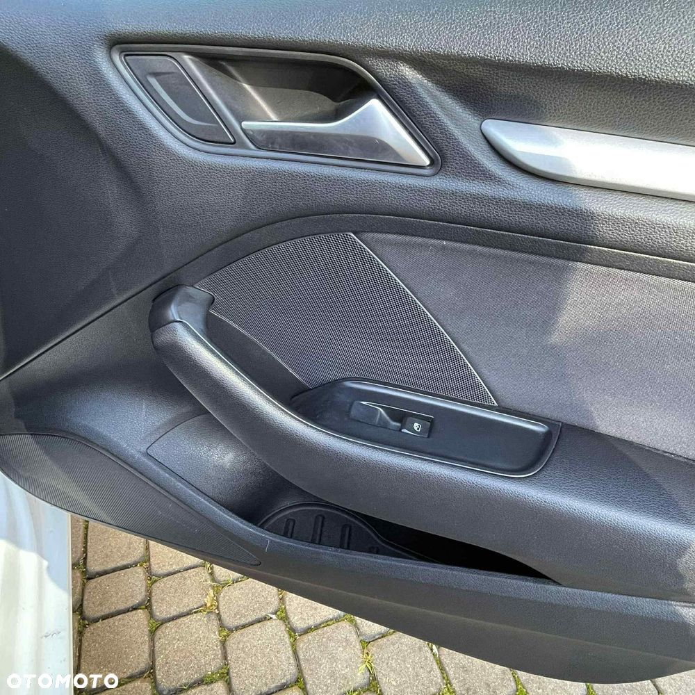 Audi A3 2.0 TDI Ambiente - 15