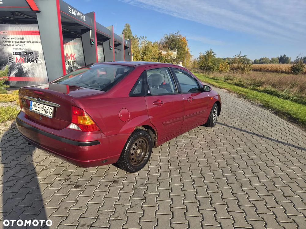Ford Focus - 4