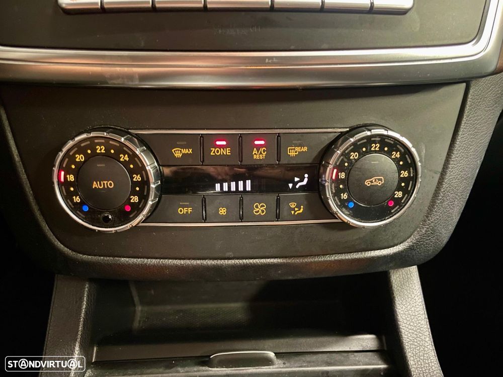 Mercedes-Benz ML 350 BlueTEC 4MATIC 7G-TRONIC - 28