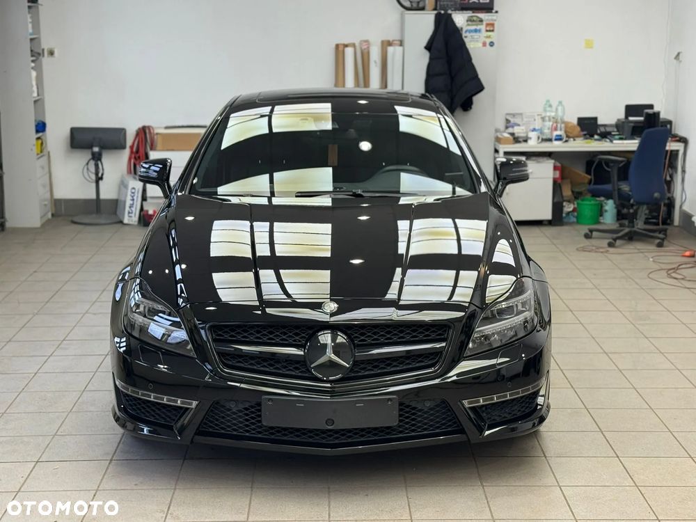 Mercedes-Benz CLS 63 AMG - 2