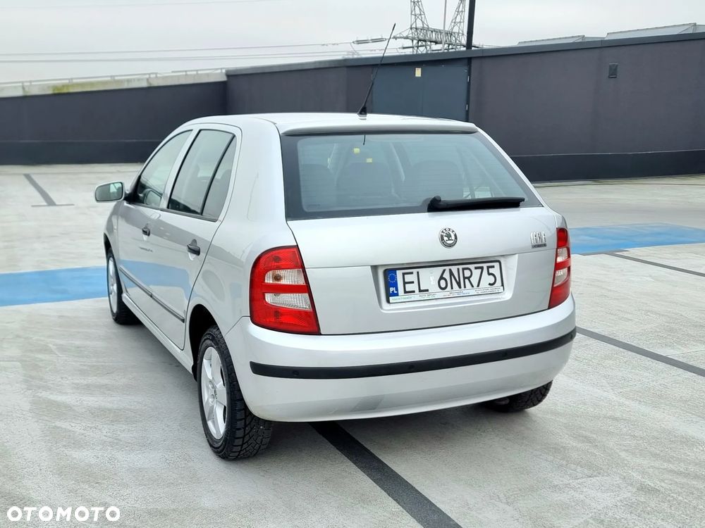 Skoda Fabia 1.4 16V Automatik Sport - 25