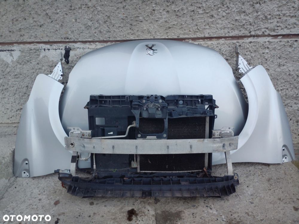 WZMOCNIENIE PAS KOMPLETNY PRZÓD PEUGEOT 208 12/15r - 6