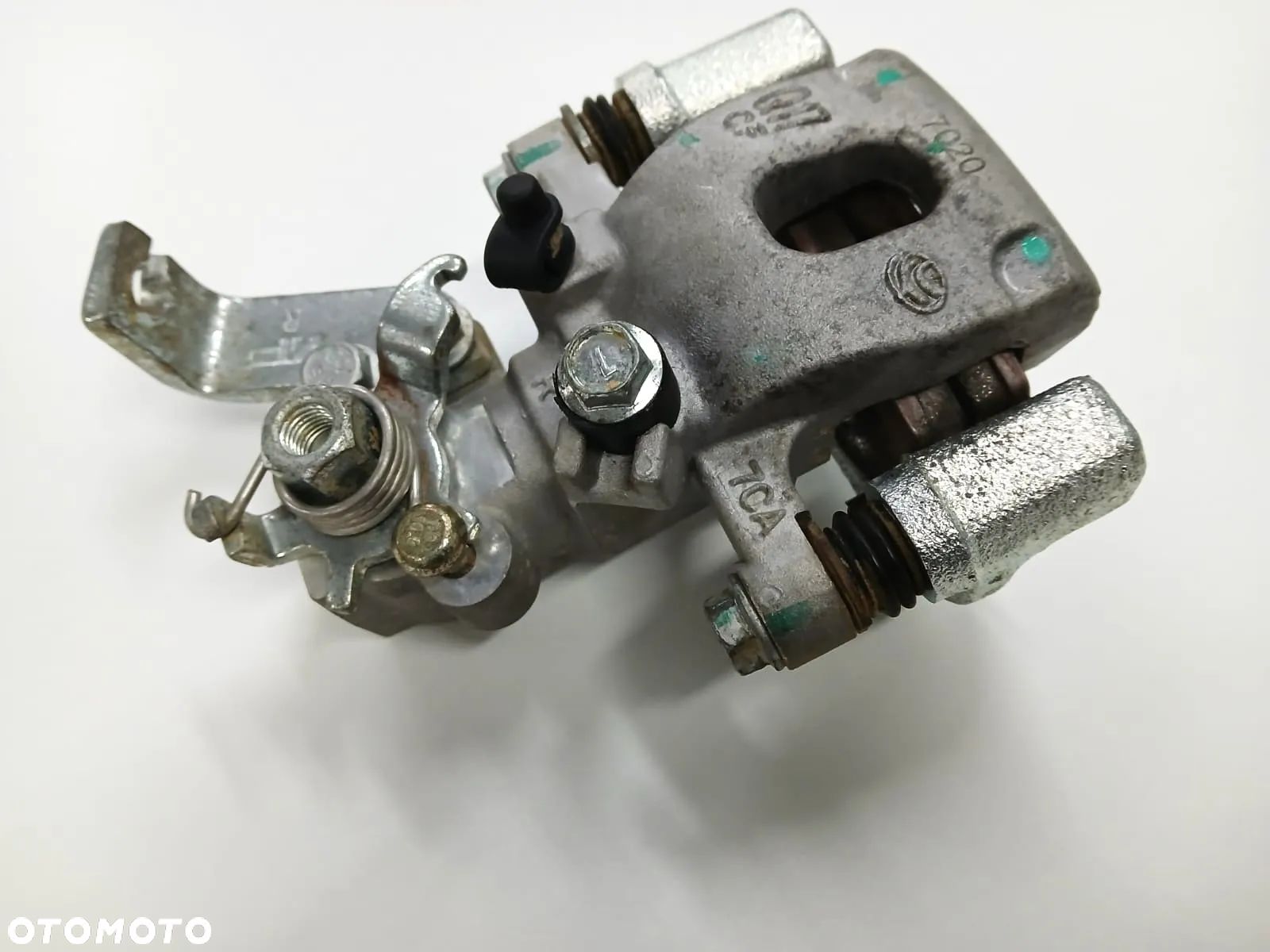 CF MOTO  820 850 1000 ZACISK HAMULCOWY HAMULCA TYL TYLNI - 1