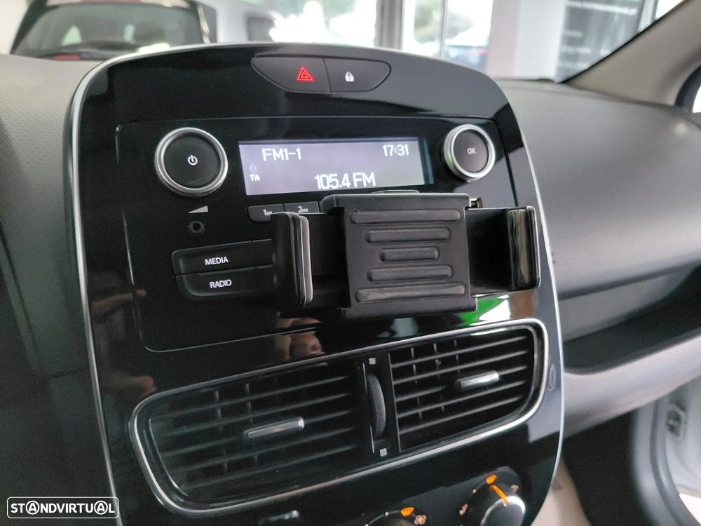 Renault Clio 1.5 DCi Van Iva Dedutível - 18