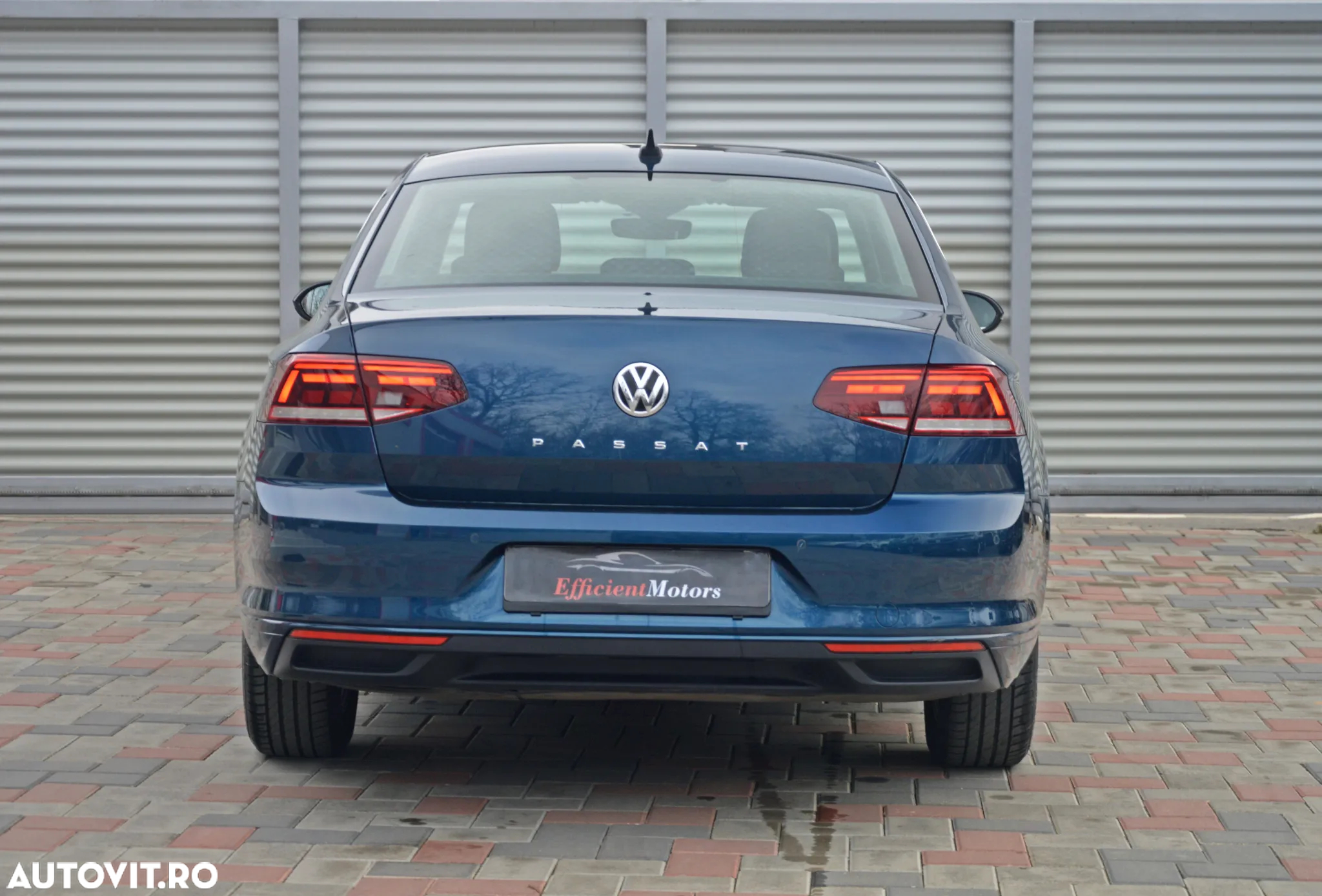 Volkswagen Passat 1.6 TDI DSG Comfortline - 17