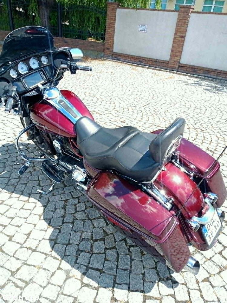 Harley-Davidson Touring Street Glide - 3