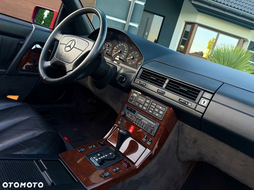 Mercedes-Benz SL - 14