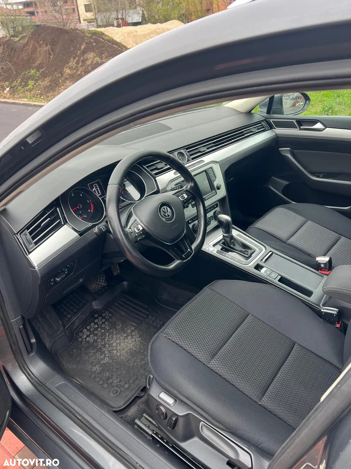 Volkswagen Passat Variant 2.0 TDI DSG (BlueMotion Technology) Comfortline - 8