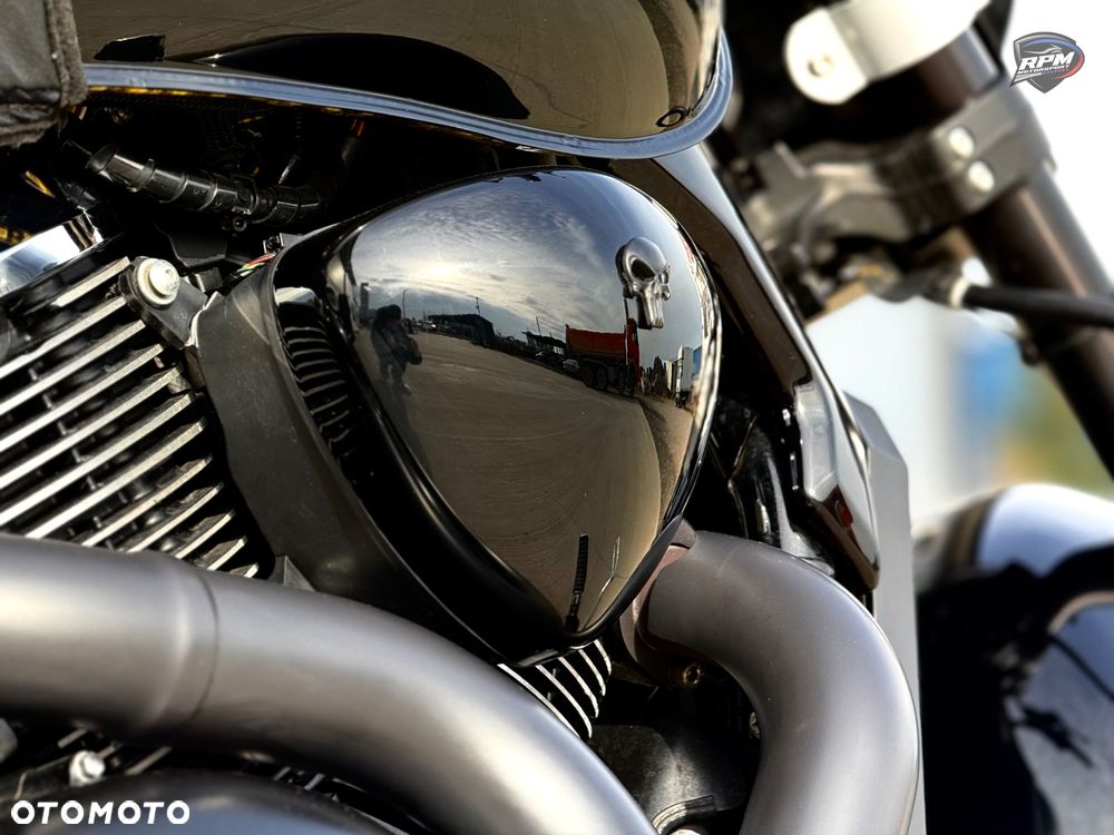 Suzuki Boulevard - 28