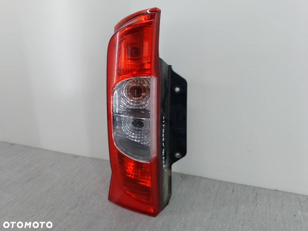 LAMPA TYLNA LEWA PEUGEOT BIPPER 01353206080E - 5