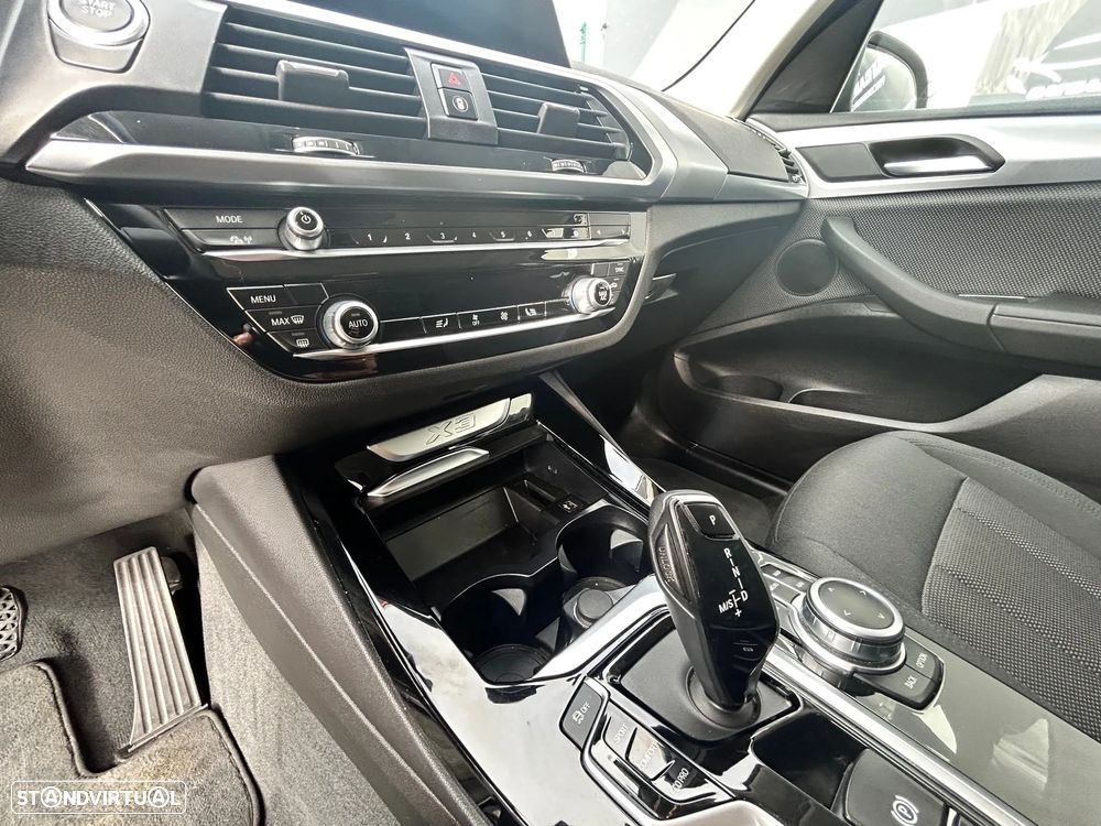 BMW X3 xDrive30e Aut. - 17