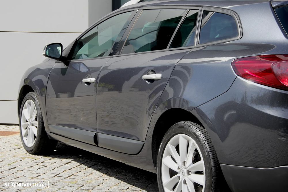 Renault Mégane Sport Tourer 1.5 dCi Bose Edition EDC CO2 Champion - 11