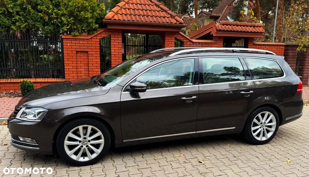 Volkswagen Passat 2.0 TDI Highline DSG - 13