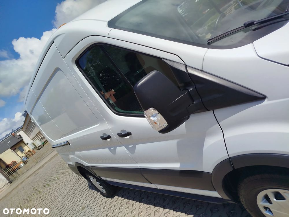 Ford Transit ŚREDNIAK KLIMA STAN SALON - 17