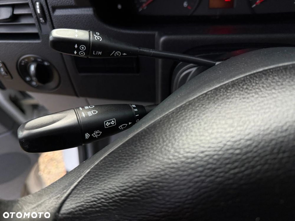 Volkswagen Crafter - 19